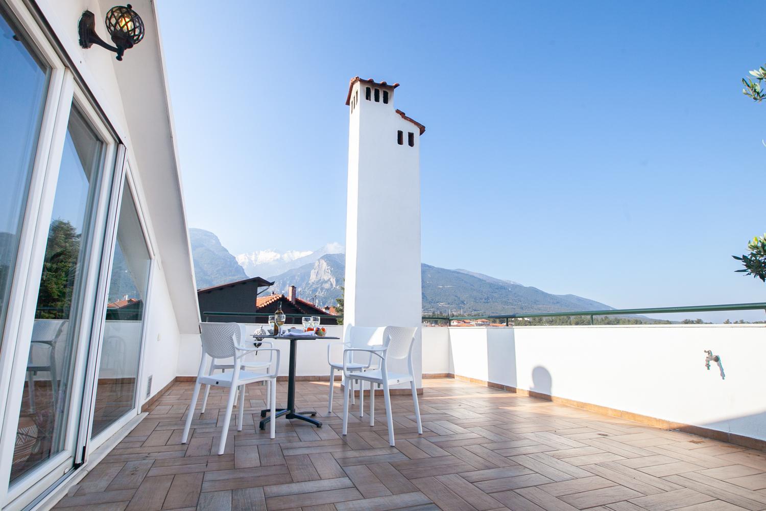 Rodon Apartment With Great View, Sauna And Jacuzzi Litóchoron Ngoại thất bức ảnh