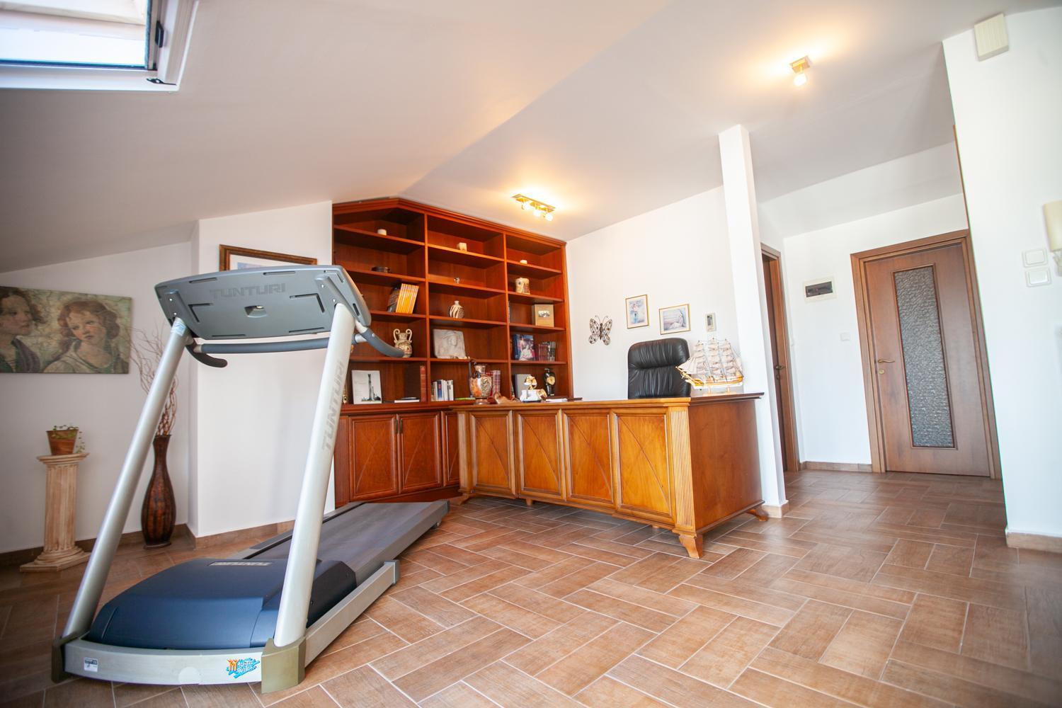 Rodon Apartment With Great View, Sauna And Jacuzzi Litóchoron Ngoại thất bức ảnh