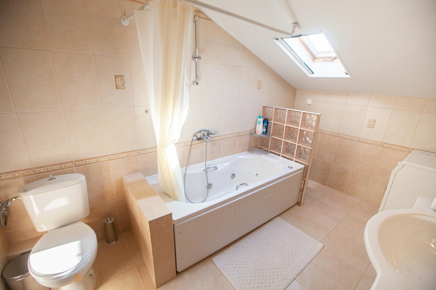 Rodon Apartment With Great View, Sauna And Jacuzzi Litóchoron Ngoại thất bức ảnh